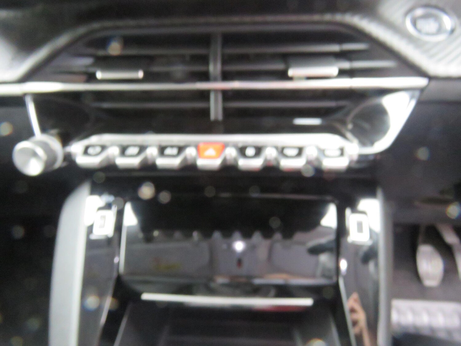 Used Peugeot 2008 2021 for sale - 75991353: Photo 64