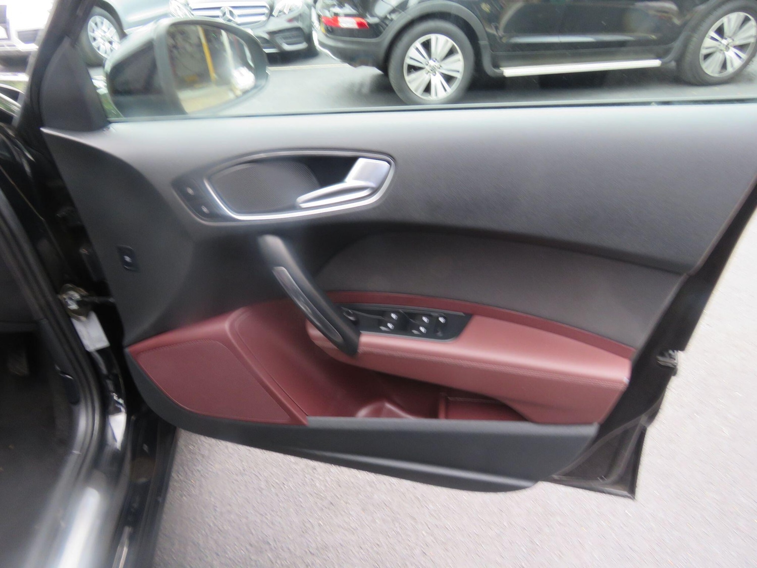 Vehicle 29