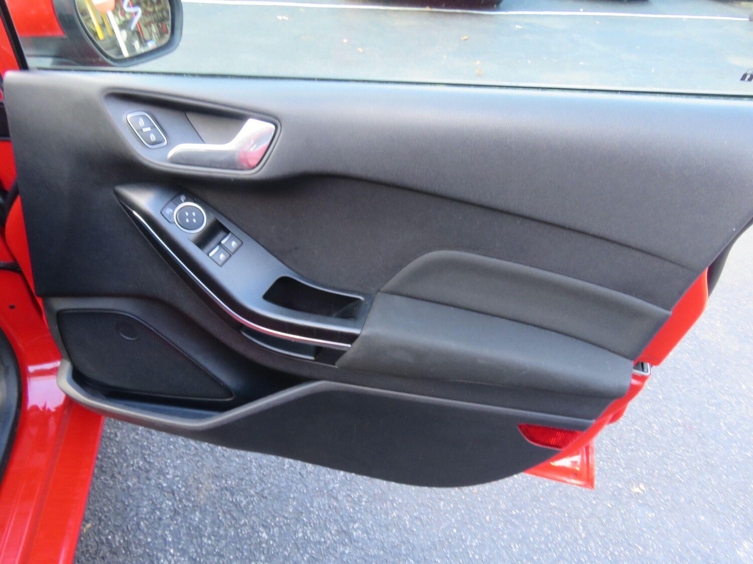 Used Ford Fiesta 2018 for sale - 76071461: Photo 64