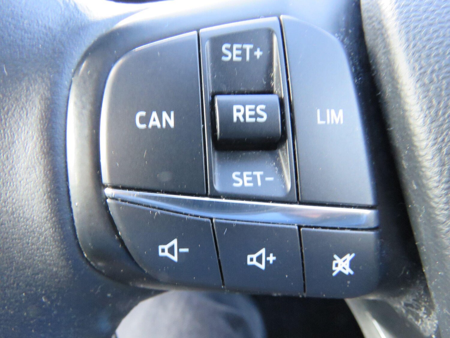 Used Ford Fiesta 2018 for sale - 76071461: Photo 71