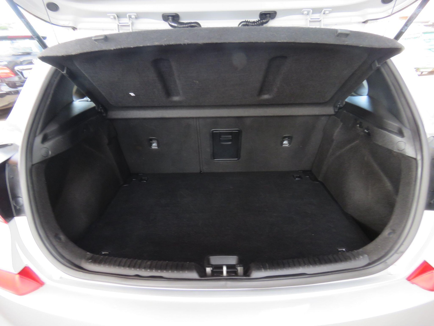 Used Hyundai i30 2019 for sale - 78086609: Photo 62