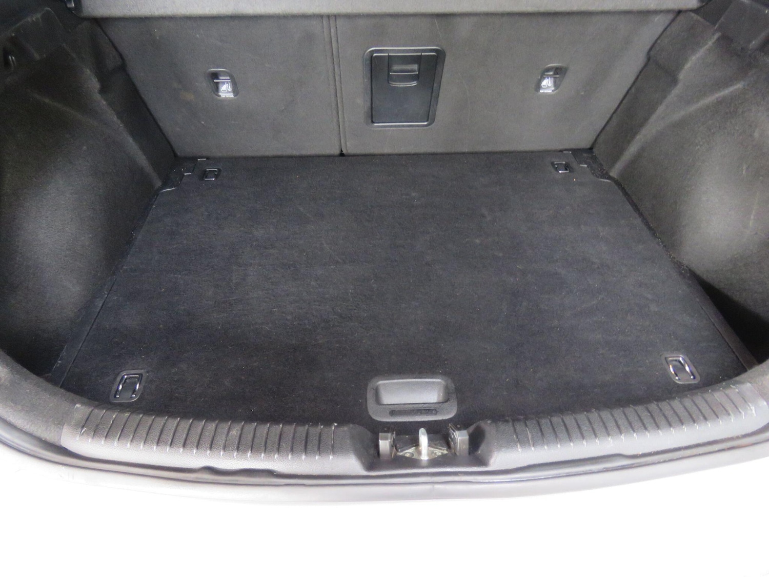 Used Hyundai i30 2019 for sale - 78086609: Photo 68