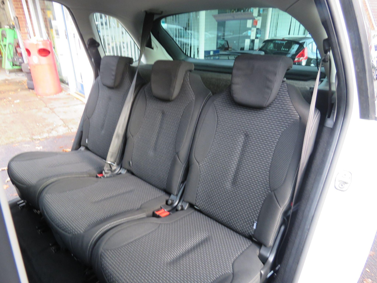 Used Citroen C4 Picasso 2013 for sale - 76989921: Photo 11