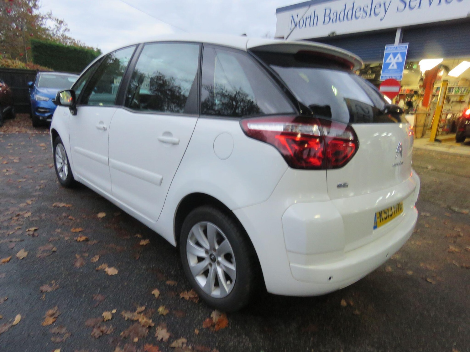 Used Citroen C4 Picasso 2013 for sale - 76989921: Photo 14