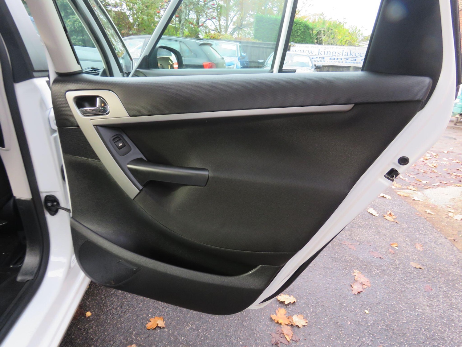 Used Citroen C4 Picasso 2013 for sale - 76989921: Photo 28