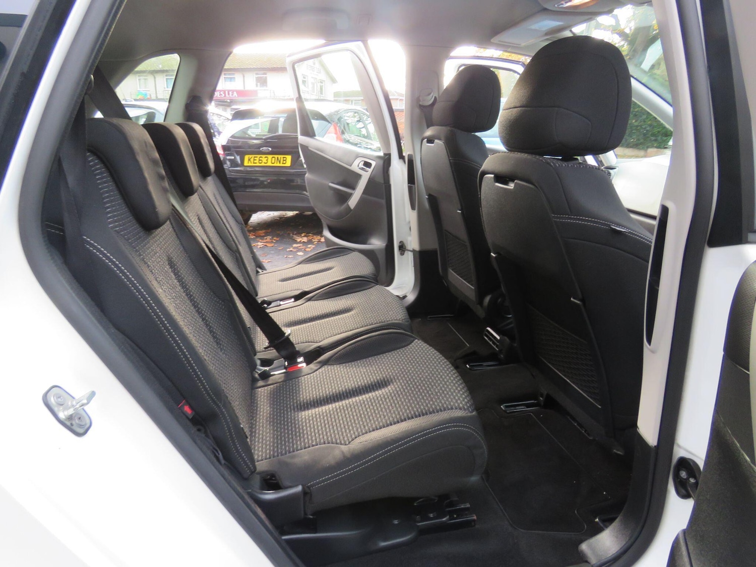 Used Citroen C4 Picasso 2013 for sale - 76989921: Photo 30