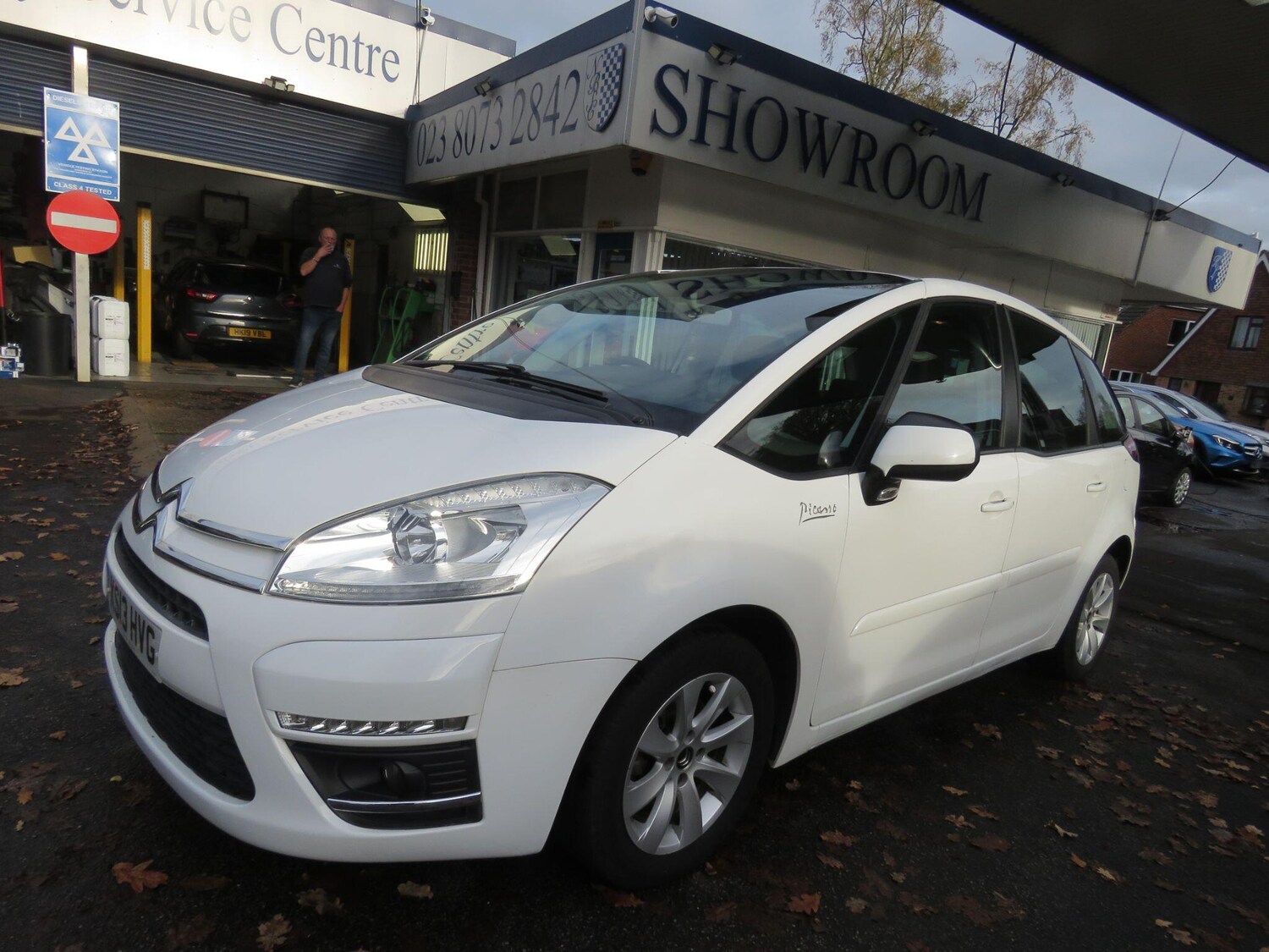 Used Citroen C4 Picasso 2013 for sale - 76989921: Photo 45