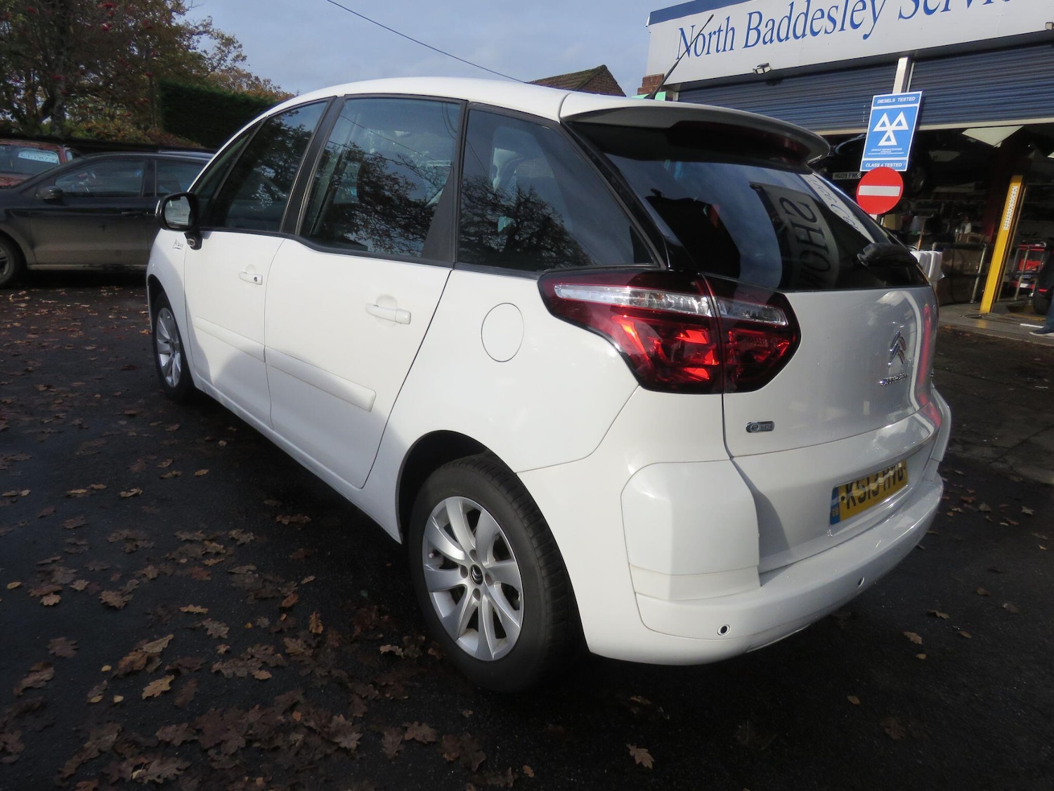 Used Citroen C4 Picasso 2013 for sale - 76989921: Photo 47