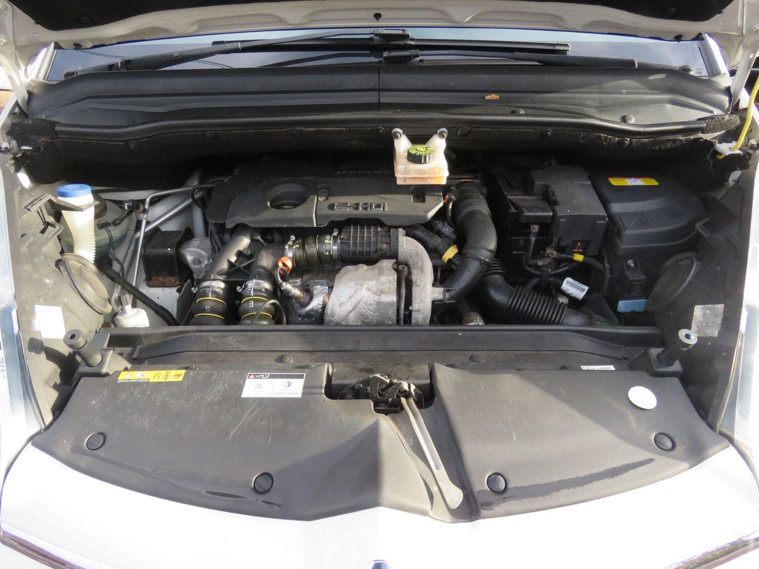 Used Citroen C4 Picasso 2013 for sale - 76989921: Photo 51