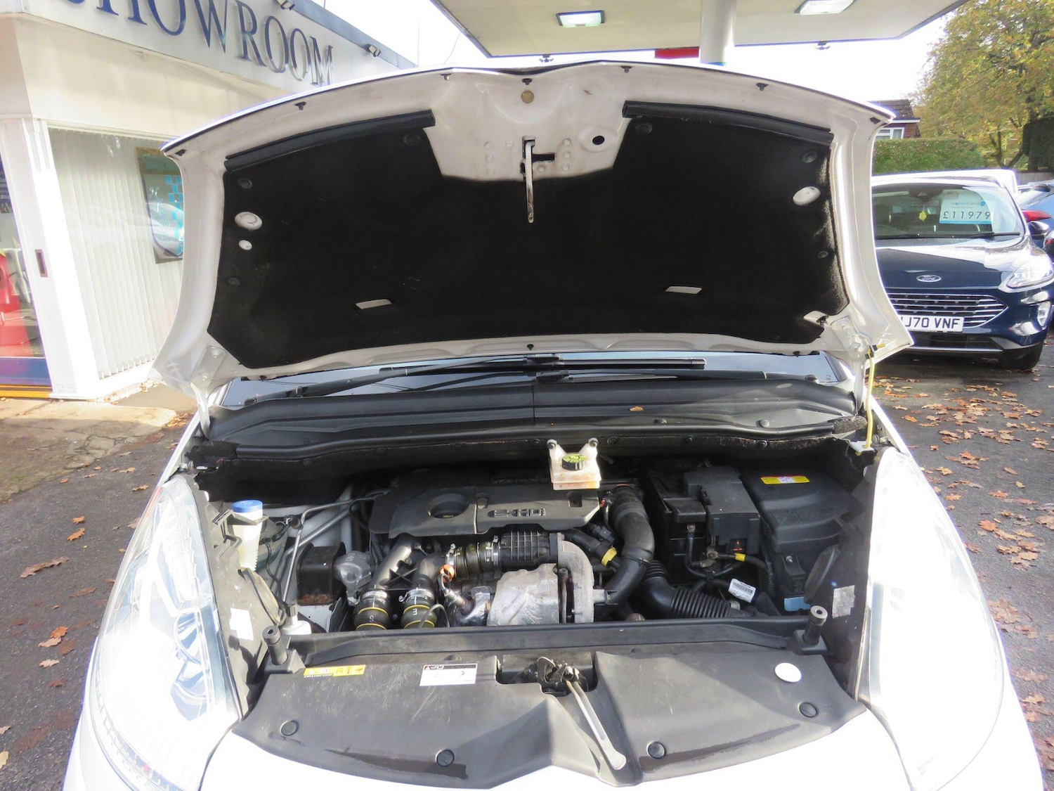 Used Citroen C4 Picasso 2013 for sale - 76989921: Photo 6