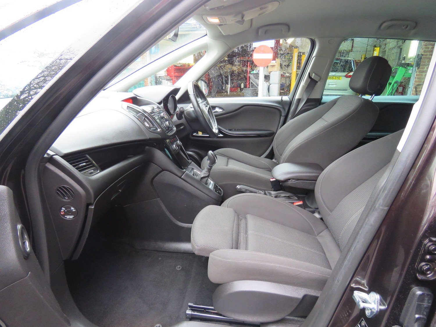 Used Vauxhall Zafira Tourer for sale - 78127306: Photo 8