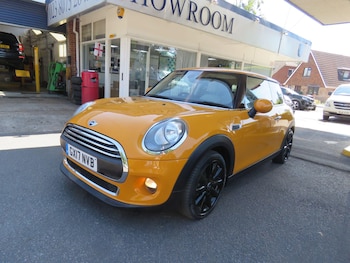 Used MINI Hatch 2017 for sale - 79107112: Photo