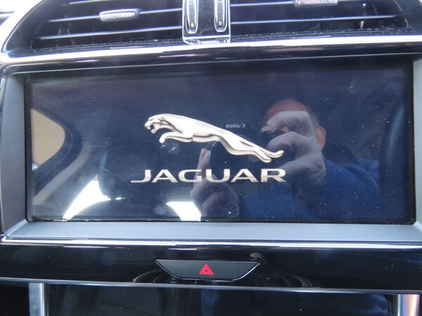 Used Jaguar XE 2020 for sale - 74311779: Photo 52