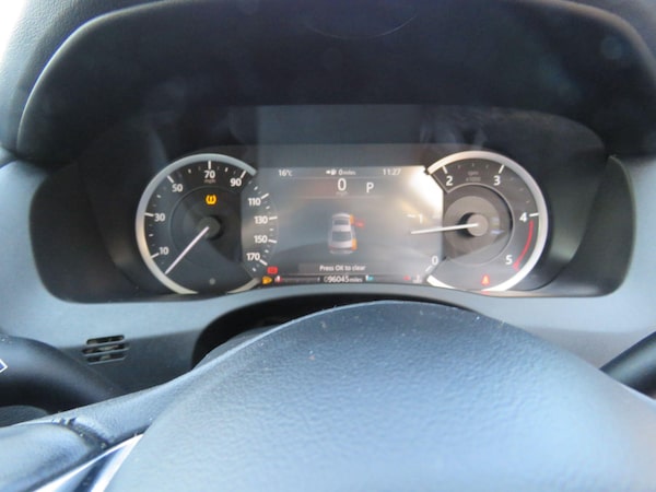 Used Jaguar XE 2020 for sale - 74311779: Photo 72