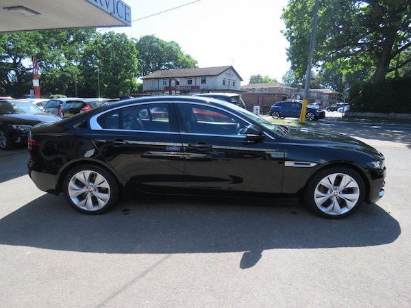Used Jaguar XE 2020 for sale - 74311779: Photo 81