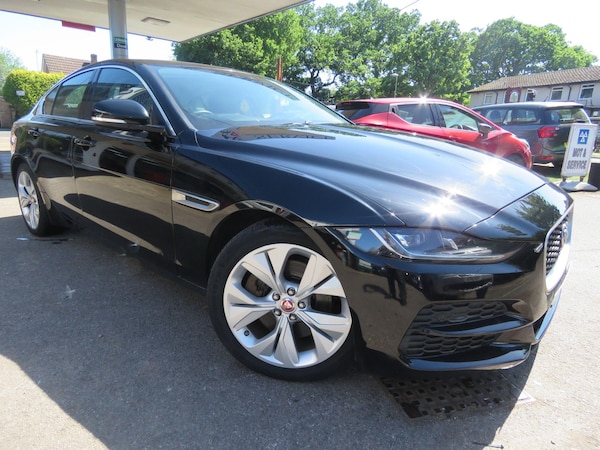 Used Jaguar XE 2020 for sale - 74311779: Photo 90