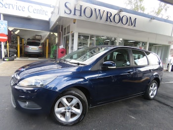 Used Ford Focus 2010 for sale - 75697452: Photo