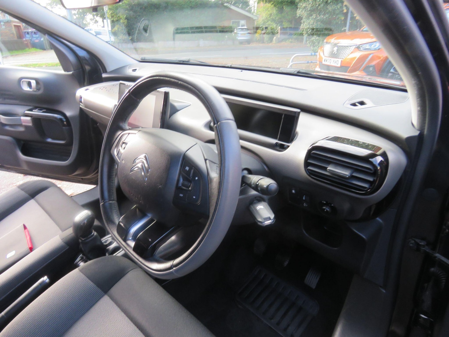 Used Citroen C4 Cactus 2015 for sale - 76388842: Photo 18