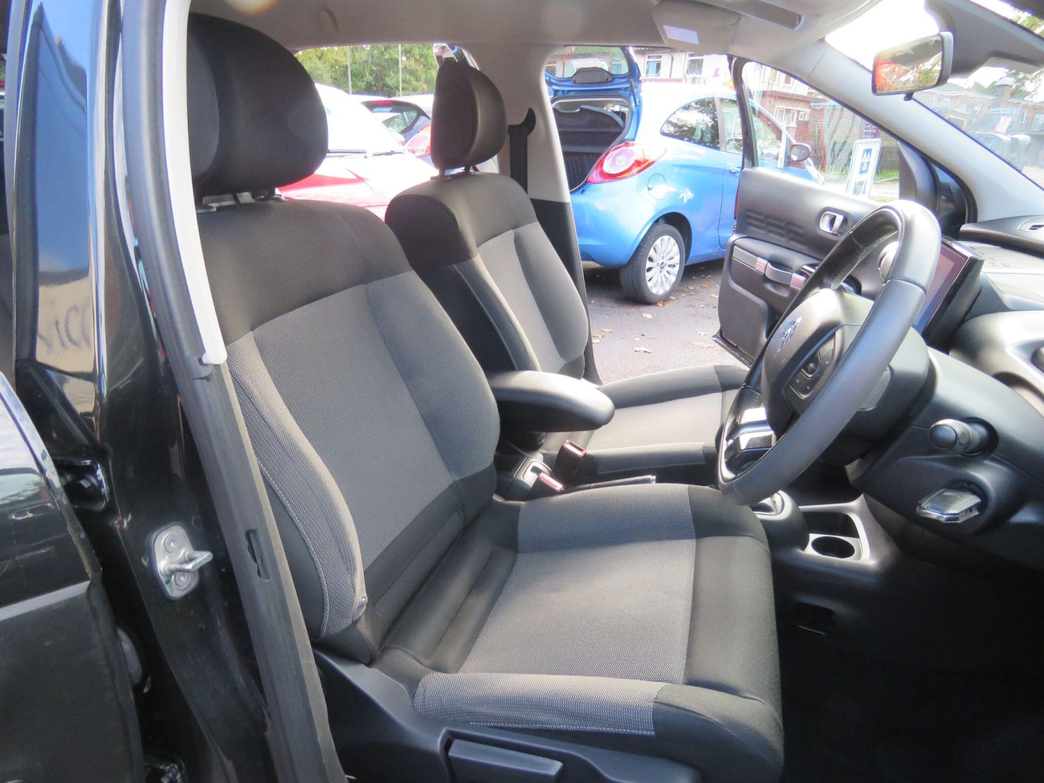 Used Citroen C4 Cactus 2015 for sale - 76388842: Photo 21