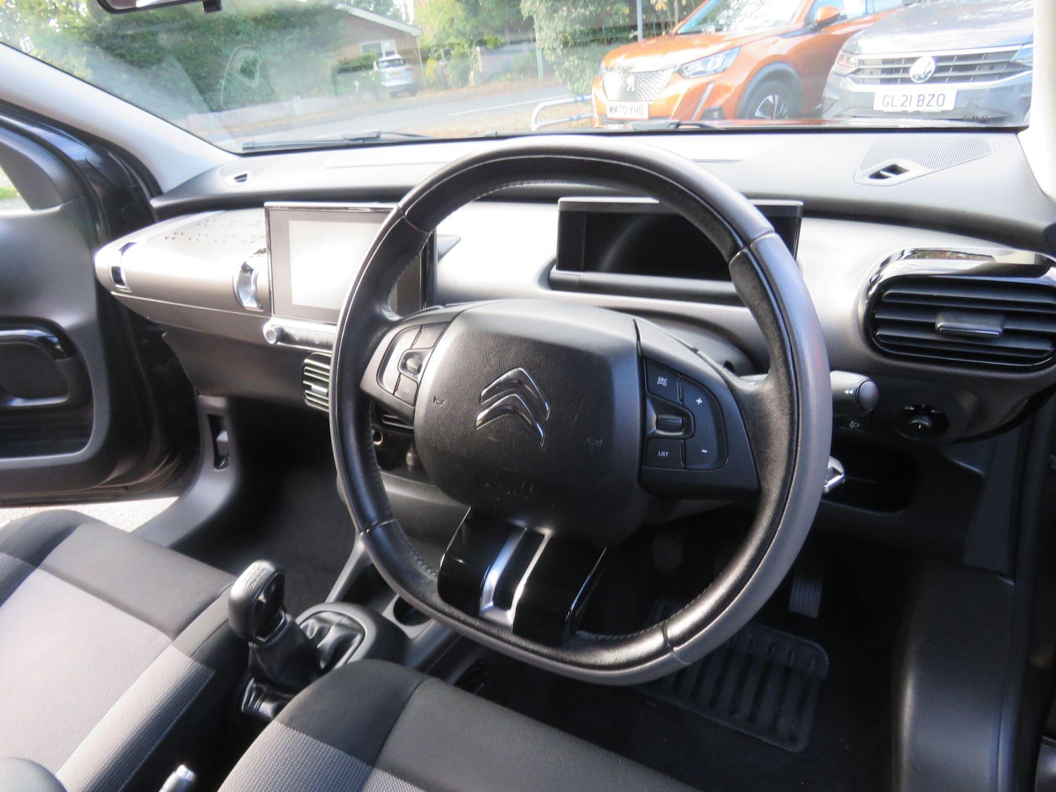 Used Citroen C4 Cactus 2015 for sale - 76388842: Photo 22