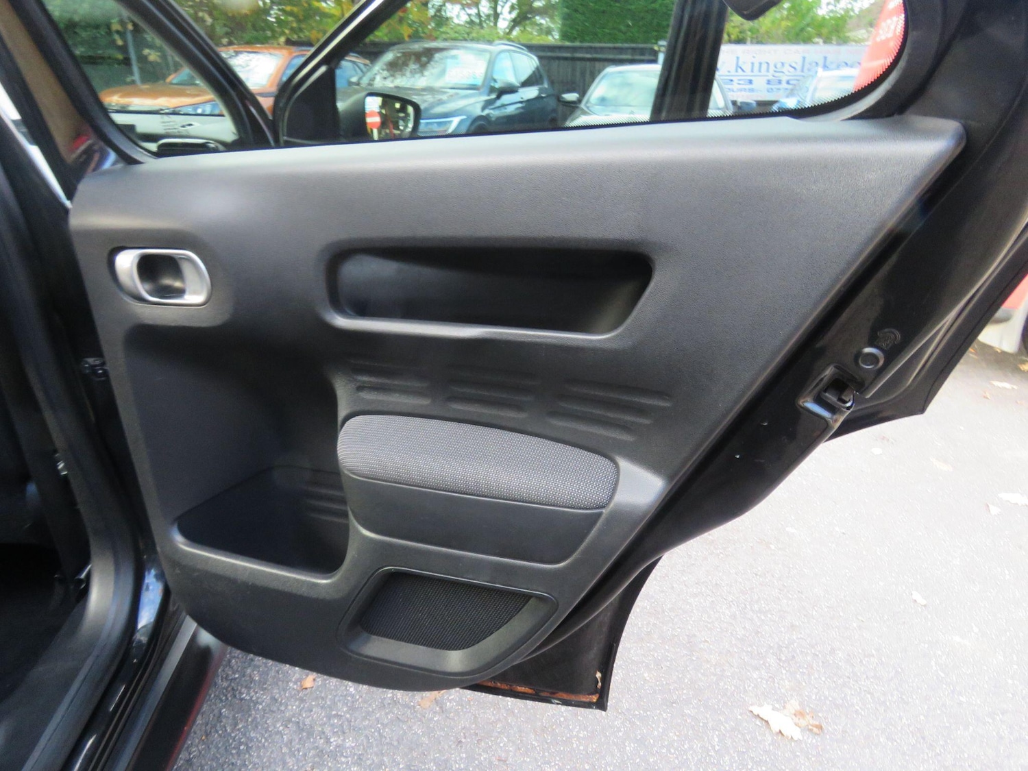 Used Citroen C4 Cactus 2015 for sale - 76388842: Photo 28