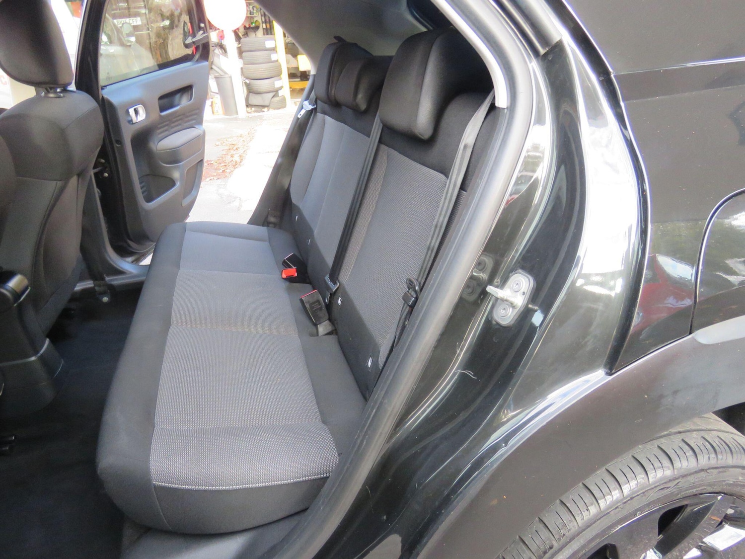 Used Citroen C4 Cactus 2015 for sale - 76388842: Photo 32