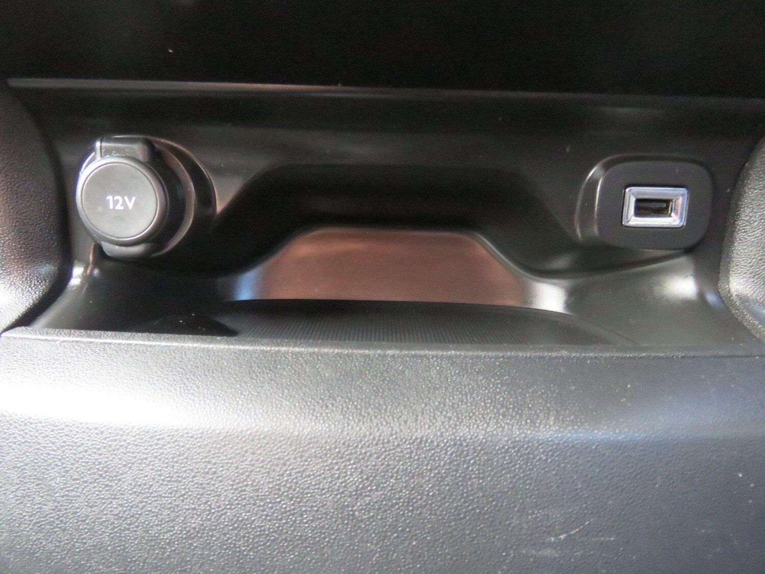 Used Citroen C4 Cactus 2015 for sale - 76388842: Photo 69