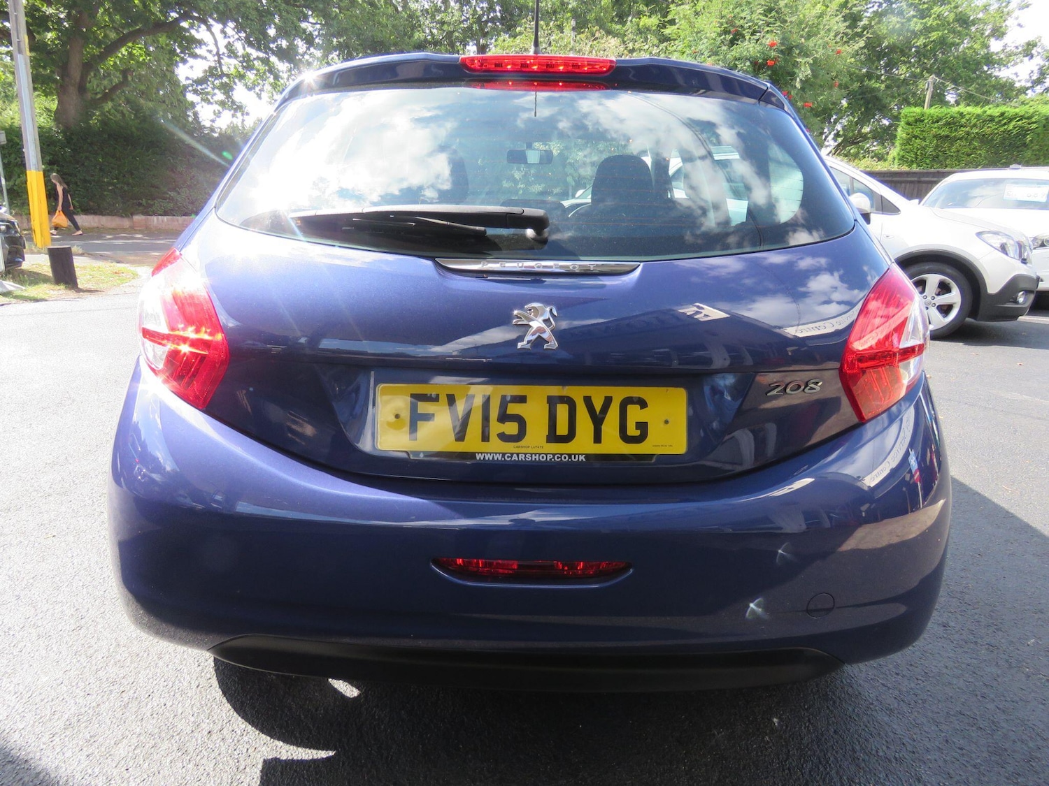 Vehicle 28