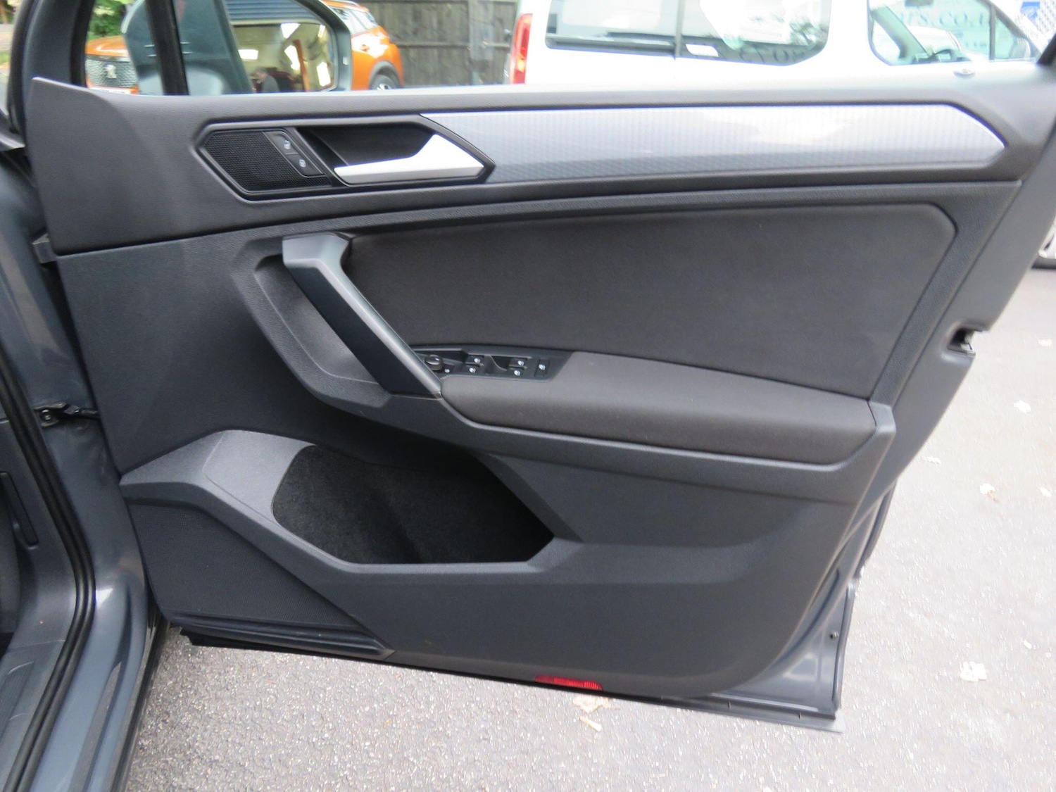 Used Volkswagen Tiguan 2021 for sale - 76137965: Photo 45