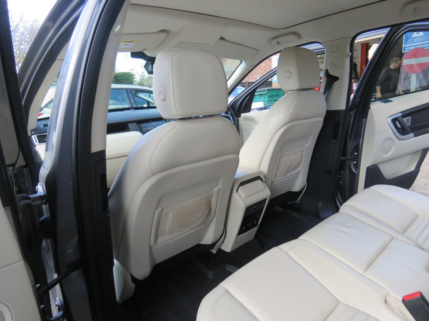 Used Land Rover Discovery Sport for sale - 78115544: Photo 26