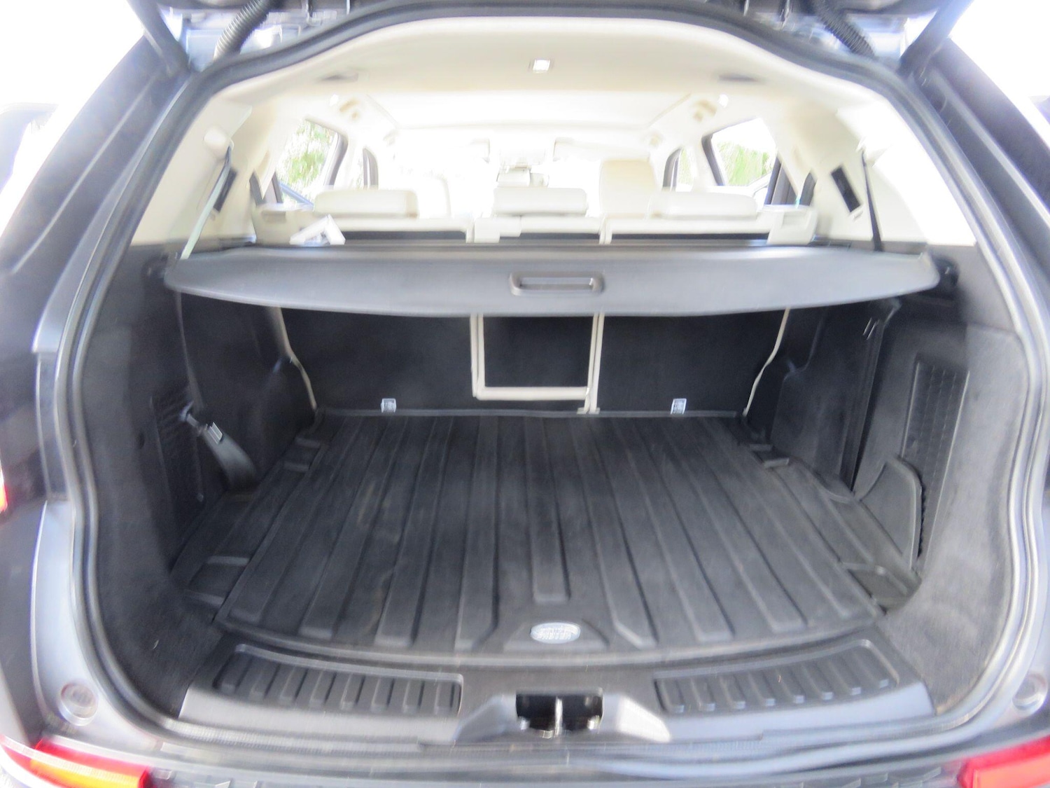 Used Land Rover Discovery Sport for sale - 78115544: Photo 3