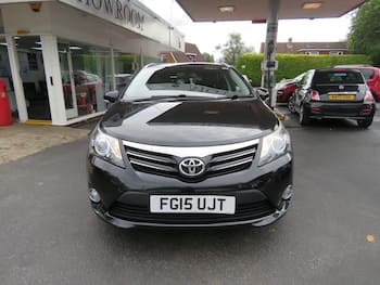 Used Toyota Avensis 2015 for sale - 79726476: Photo