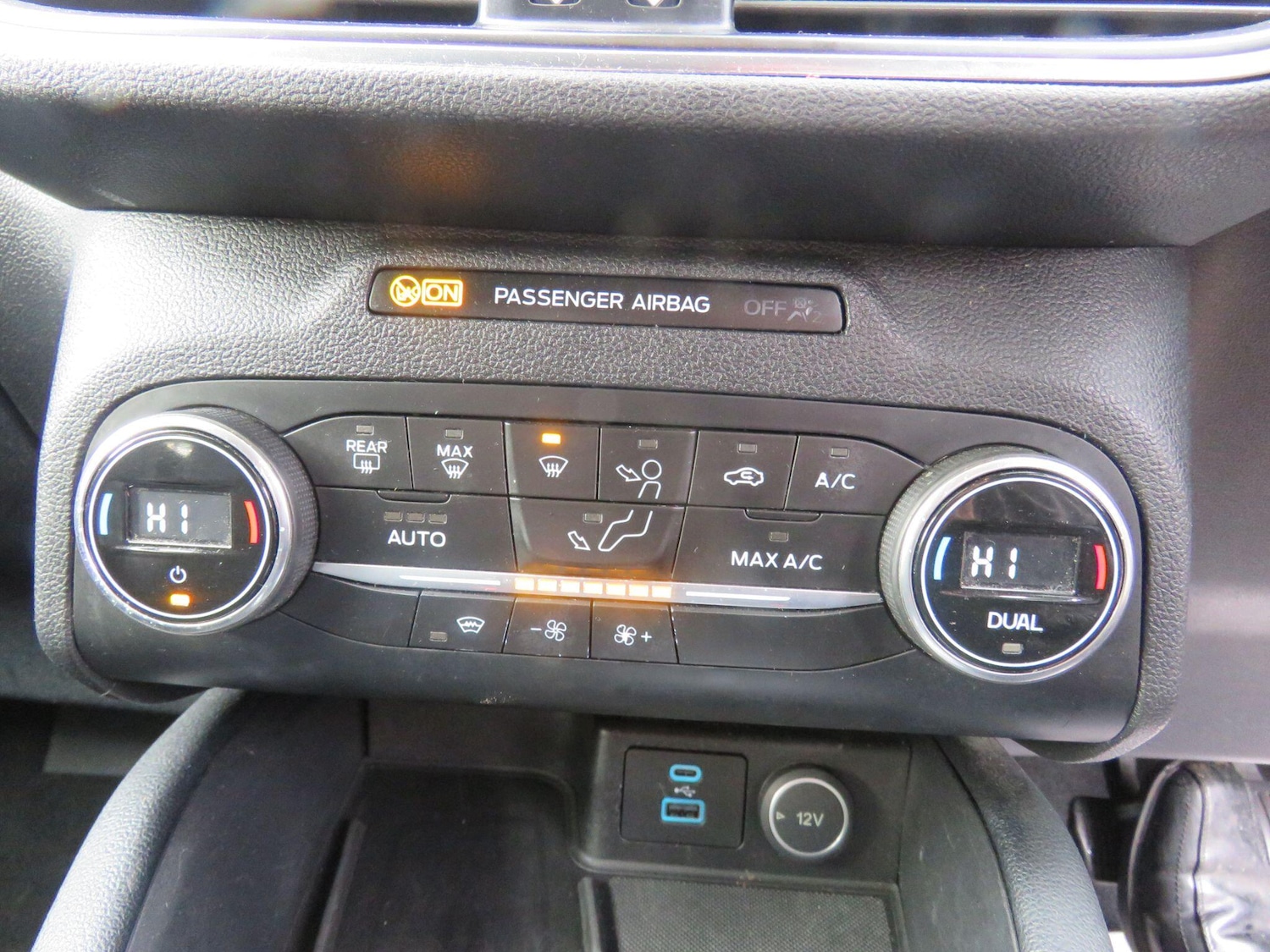 Used Ford Kuga 2020 for sale - 76990172: Photo 37