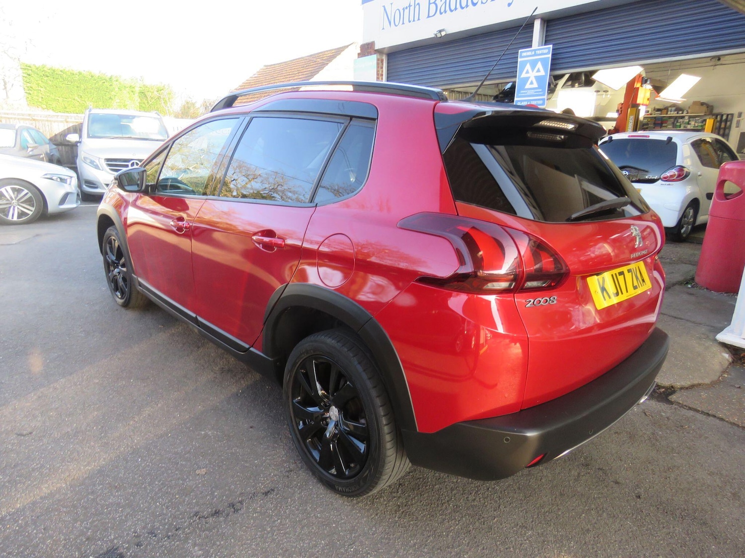 Used Peugeot 2008 2017 for sale - 77768268: Photo 7