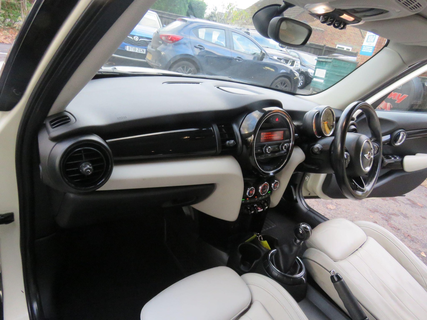 Used MINI Hatch 2015 for sale - 76607086: Photo 22