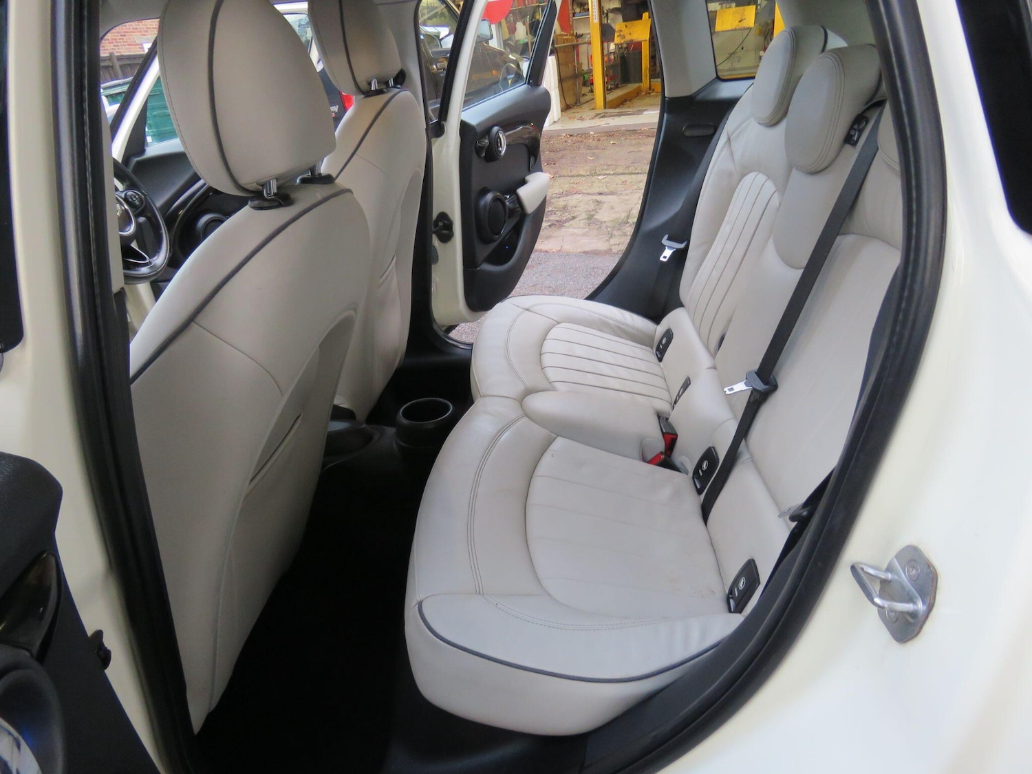 Used MINI Hatch 2015 for sale - 76607086: Photo 27