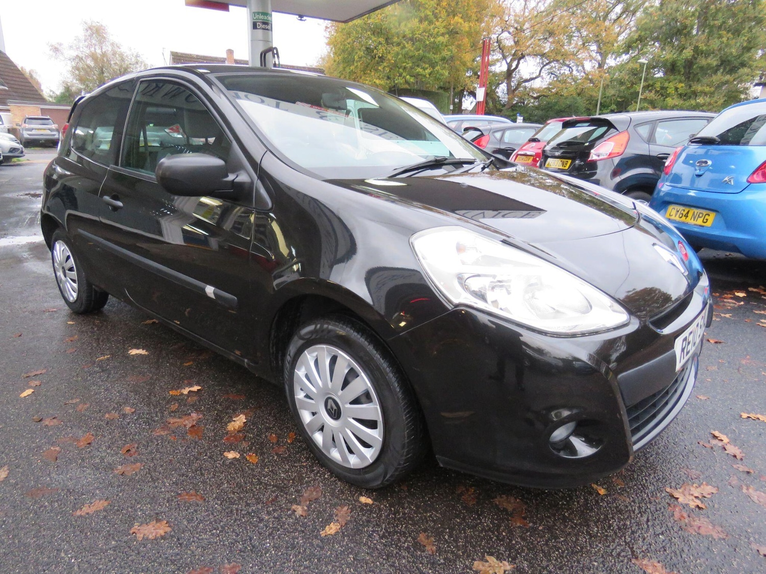 Used Renault Clio 2010 for sale - 76457300: Photo 18