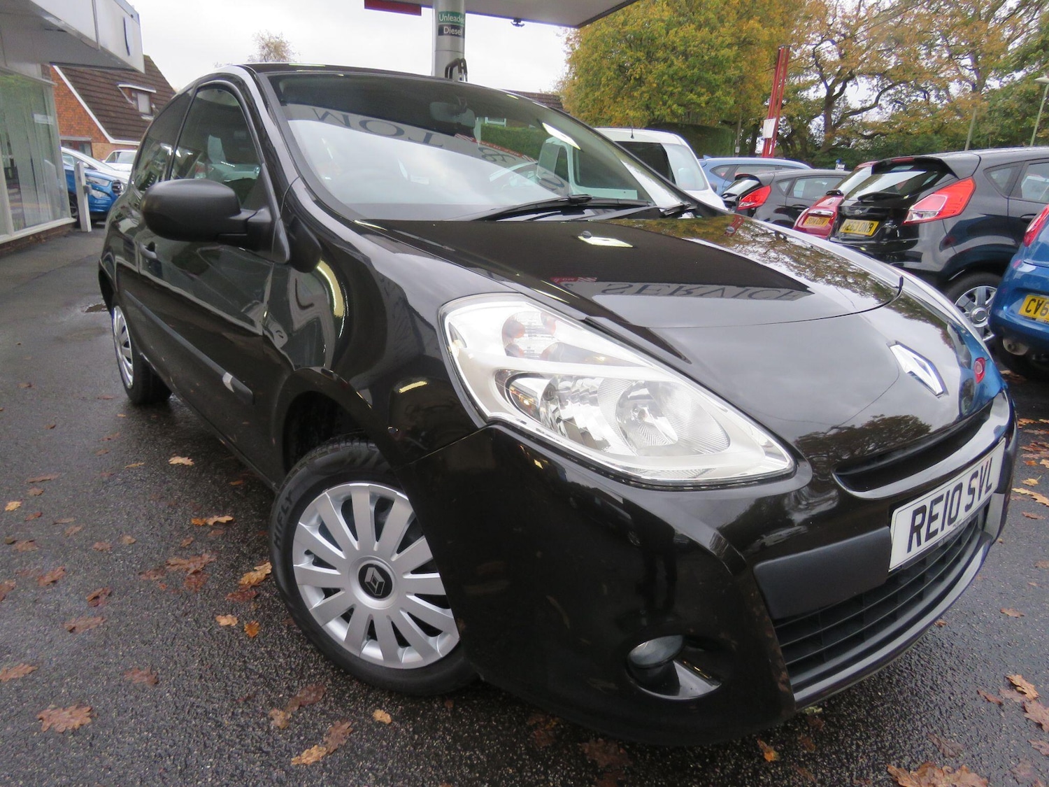 Used Renault Clio 2010 for sale - 76457300: Photo 37