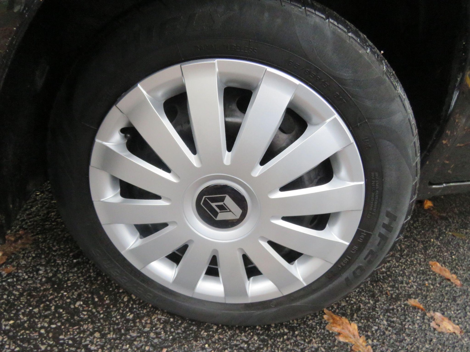 Used Renault Clio 2010 for sale - 76457300: Photo 43