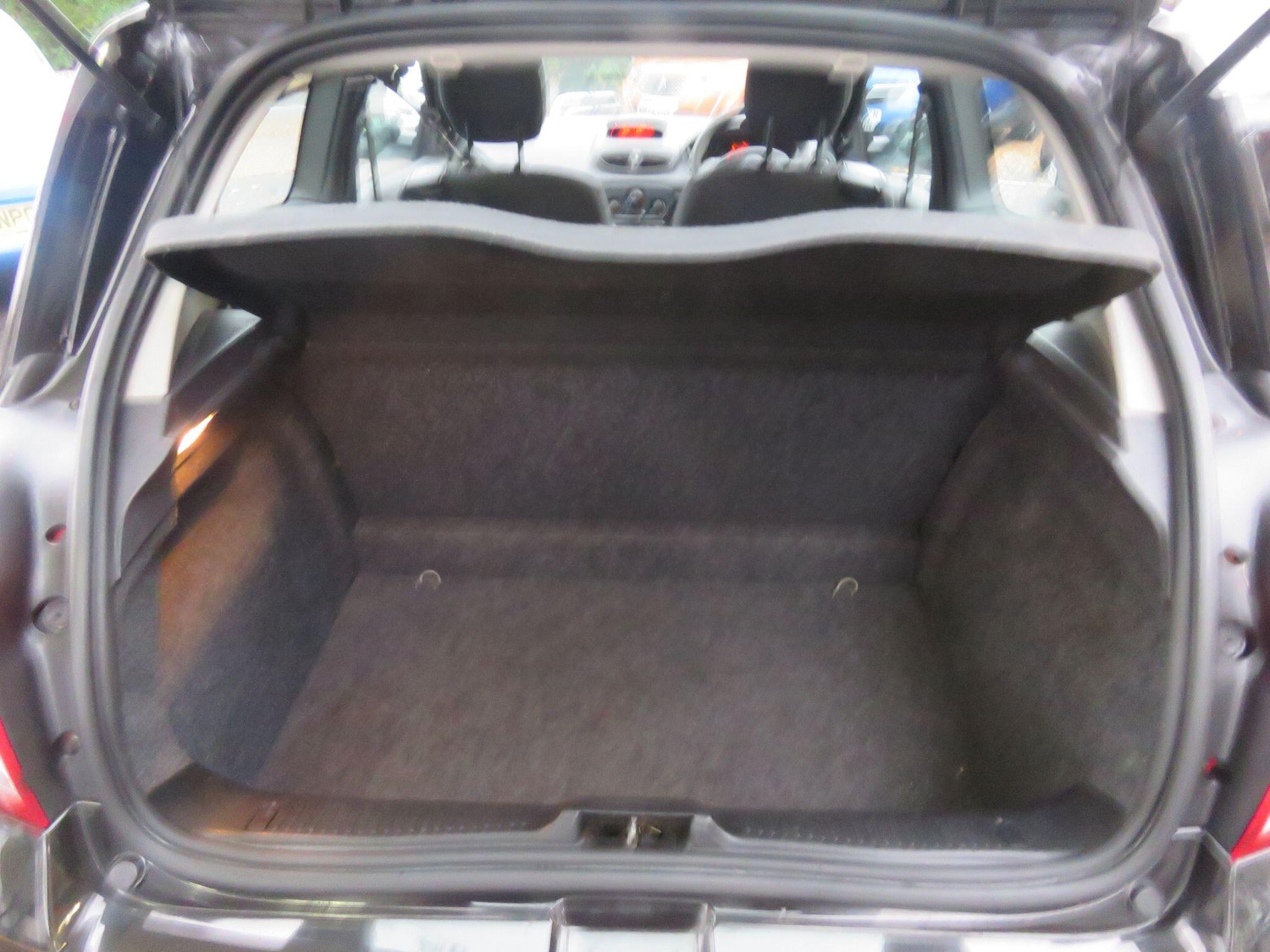 Used Renault Clio 2010 for sale - 76457300: Photo 50