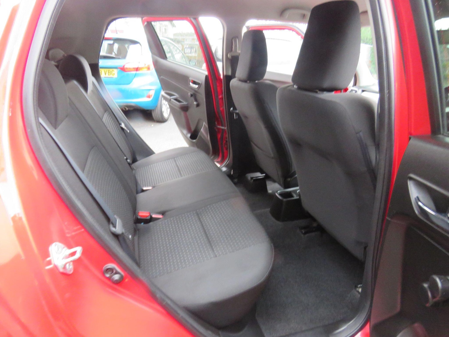 Used Suzuki Swift 2017 for sale - 77670898: Photo 23