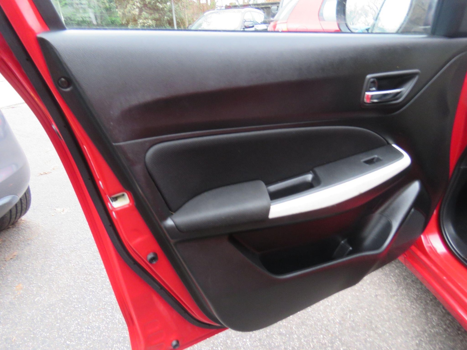 Used Suzuki Swift 2017 for sale - 77670898: Photo 38