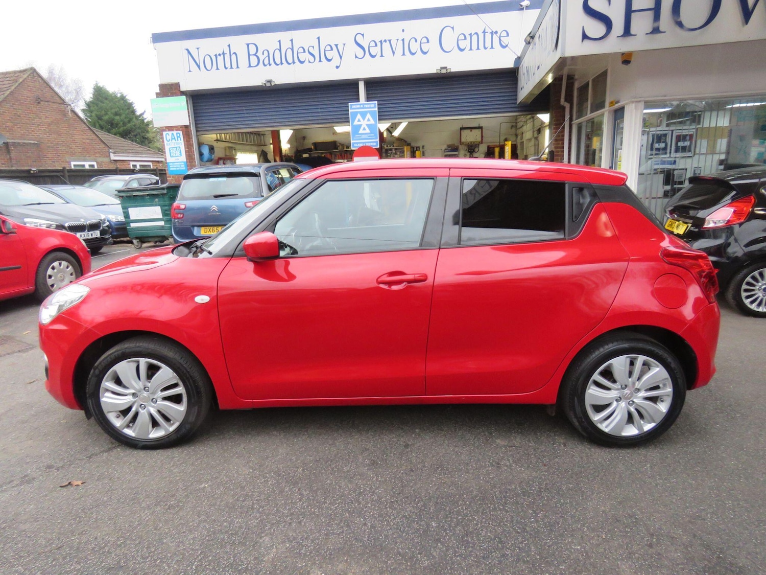 Used Suzuki Swift 2017 for sale - 77670898: Photo 61