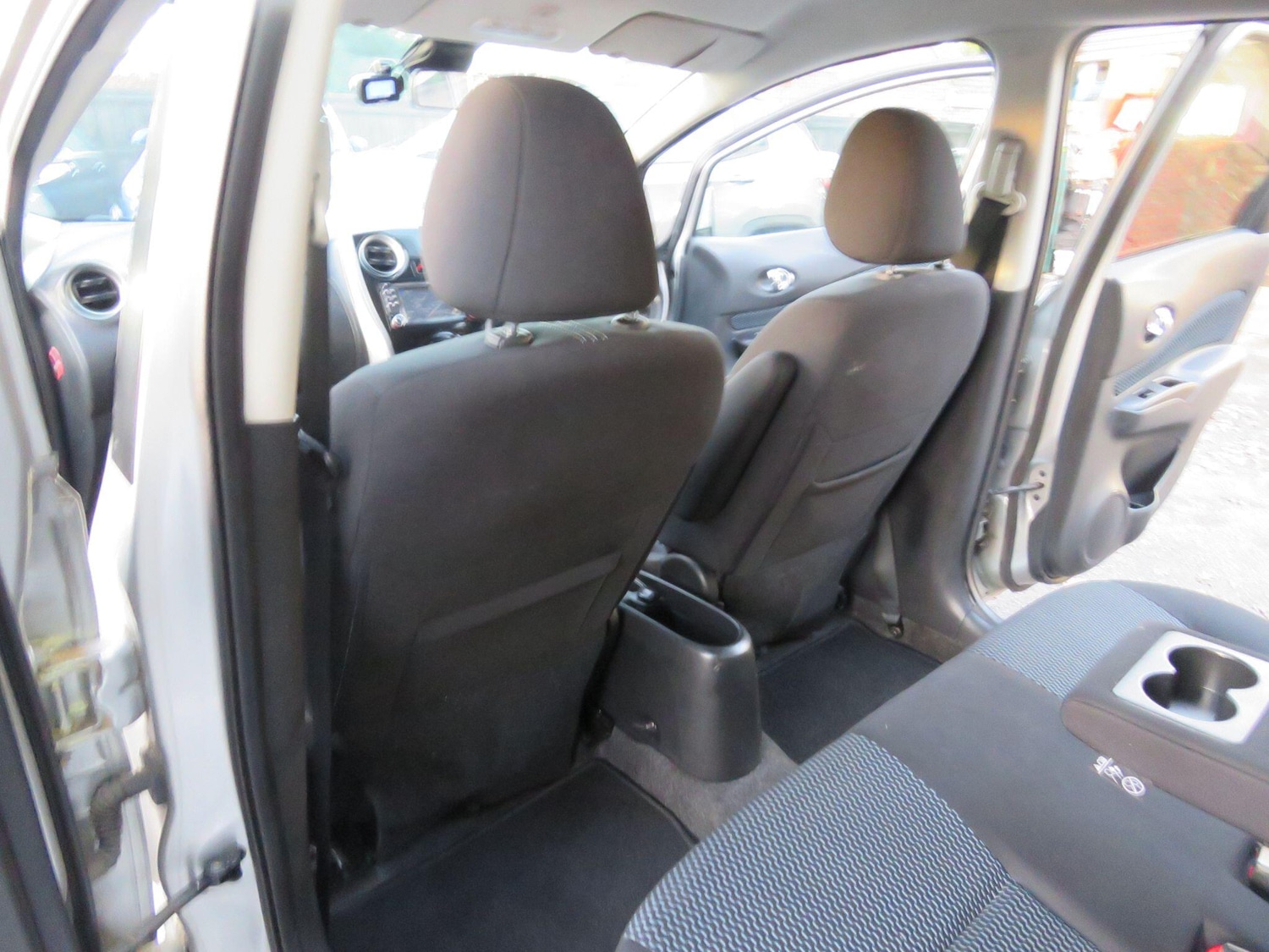 Used Nissan Note 2014 for sale - 76887381: Photo 19