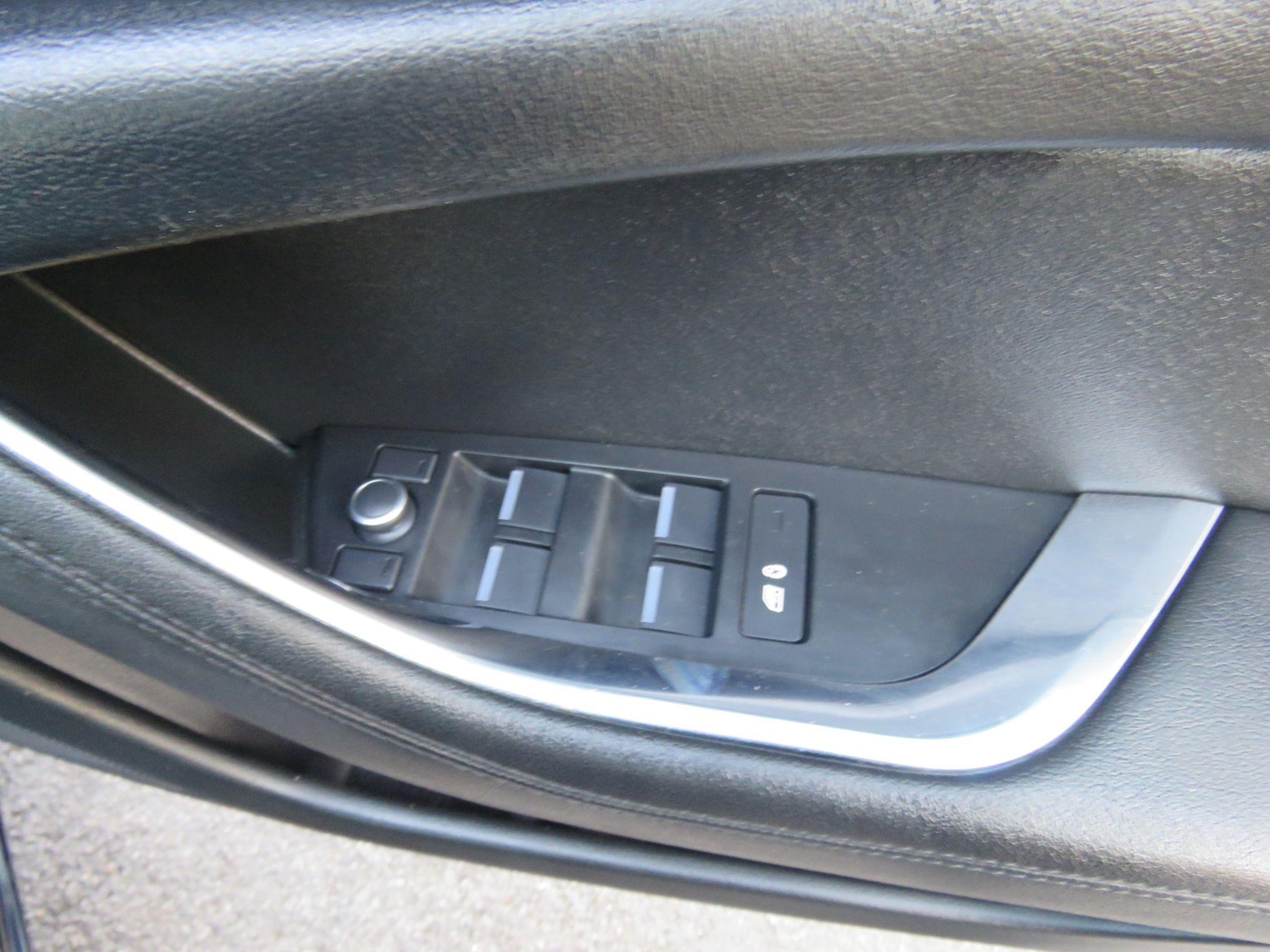 Used Jaguar XE 2020 for sale - 77016790: Photo 63