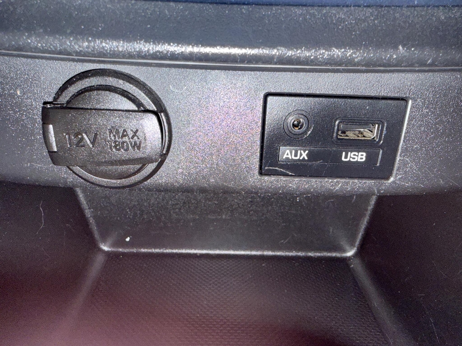 Used Hyundai i10 2015 for sale - 77143544: Photo 16