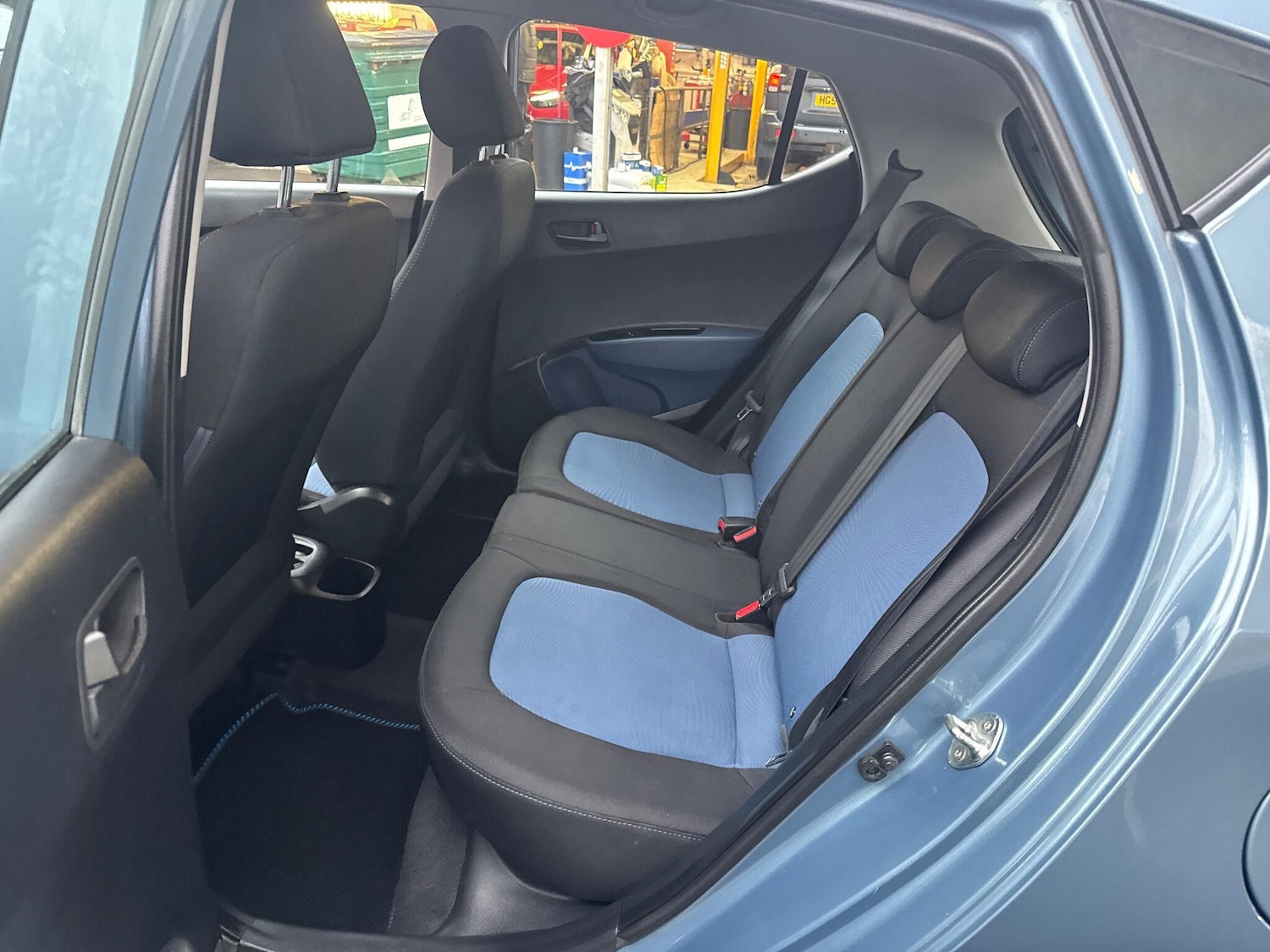 Used Hyundai i10 2015 for sale - 77143544: Photo 5