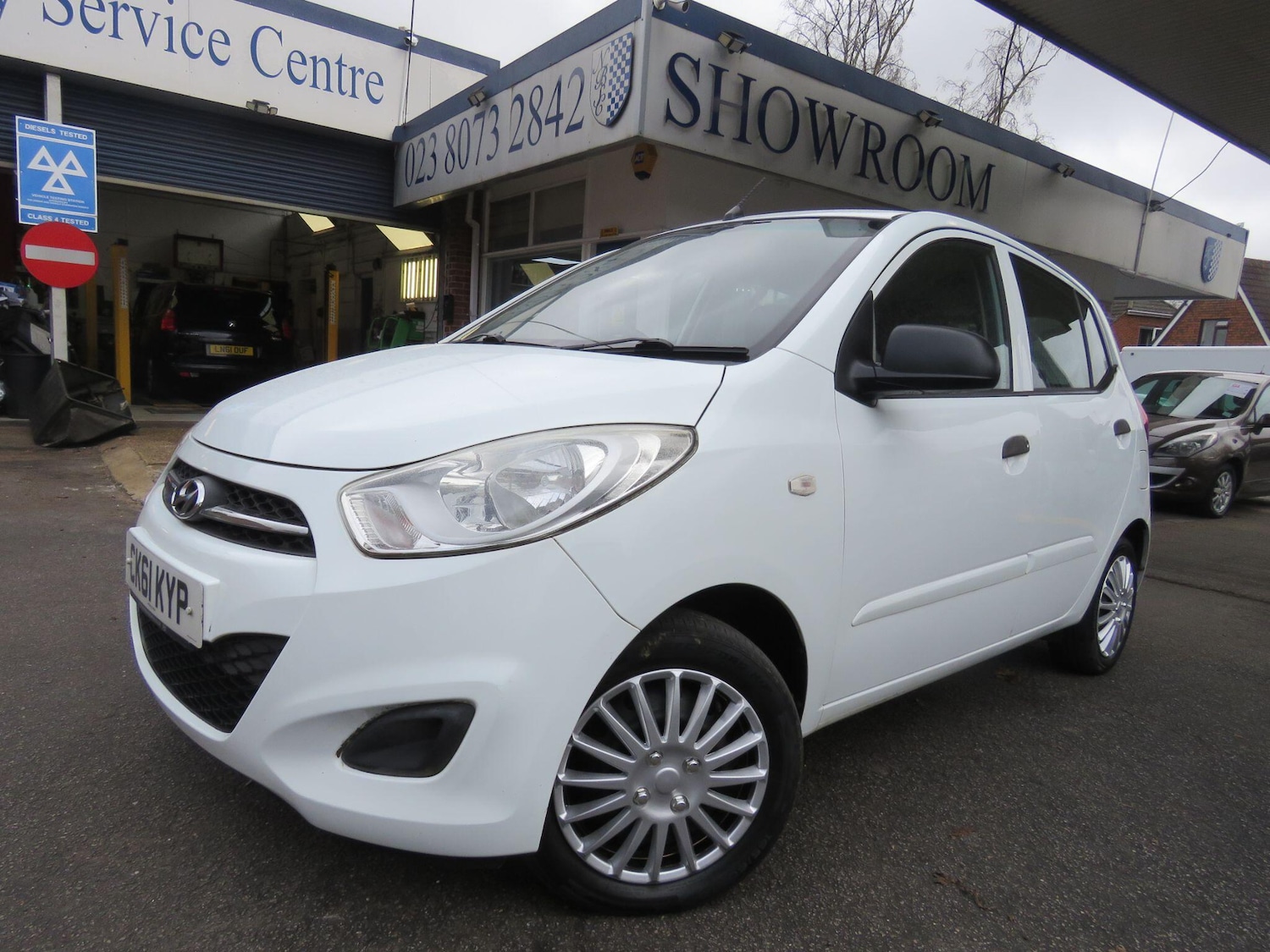 Used Hyundai i10 2011 for sale - 77671336: Photo 24