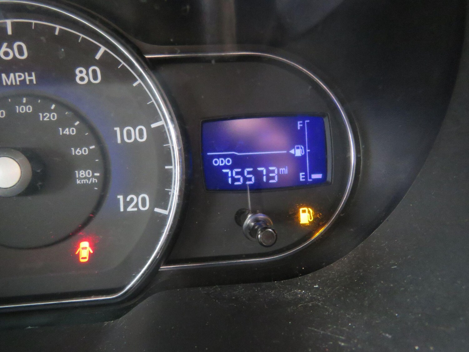 Used Hyundai i10 2011 for sale - 77671336: Photo 59