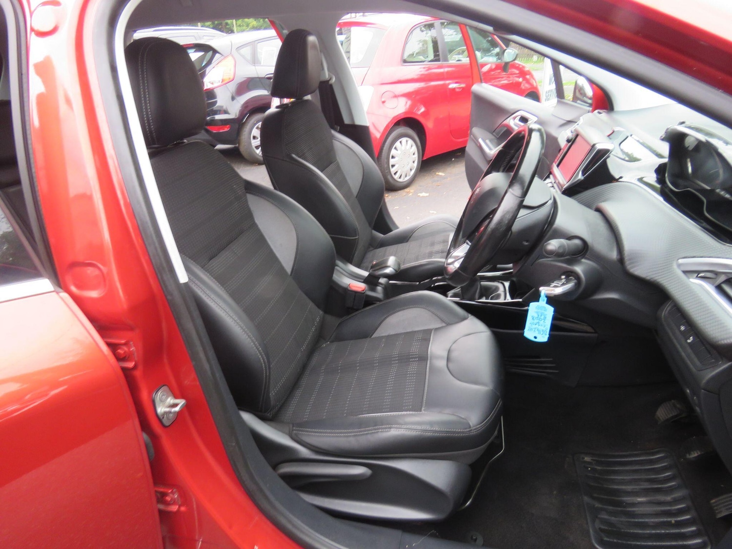 Used Peugeot 2008 2016 for sale - 76122298: Photo 31